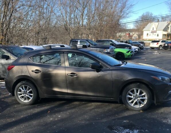 
								2016 Mazda Mazda3 I Touring full									