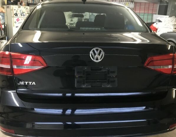 
								2015 Volkswagen Jetta S full									