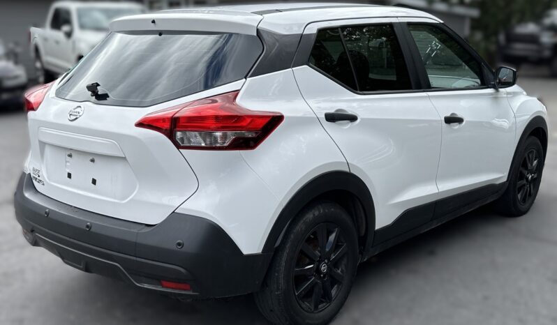 
								Nissan Kicks 2020 full									