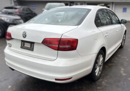 
										Volkswagen Jetta 2015 full									