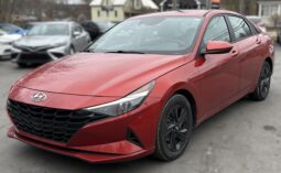 
										Hyundai Elantra 2021 full									