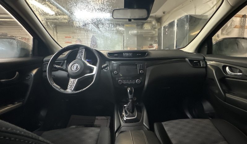 
								Nissan Qashqai 2020 full									