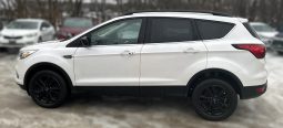 
										Ford Escape 2019 full									