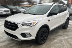 
										Ford Escape 2019 full									