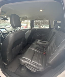 
										Ford Escape 2019 full									