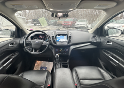 
										Ford Escape 2019 full									