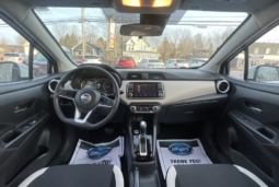 
										Nissan Versa 2020 full									