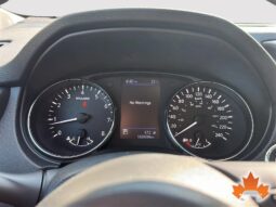 
Nissan Rogue SV 2018 full									