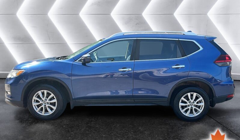 
Nissan Rogue SV 2018 full									