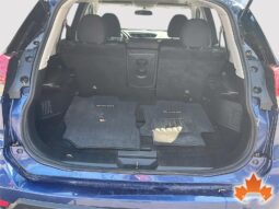 
Nissan Rogue SV 2018 full									