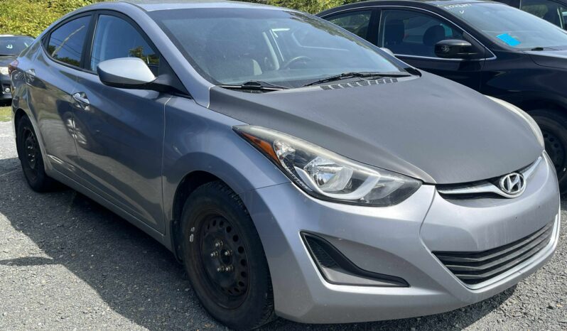 
Hyundai Elantra 2016 full									