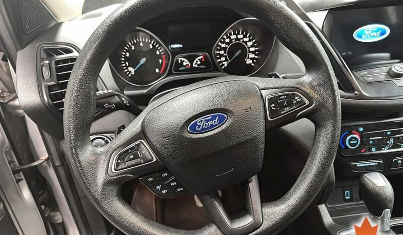 
Ford Escape 2017 full									