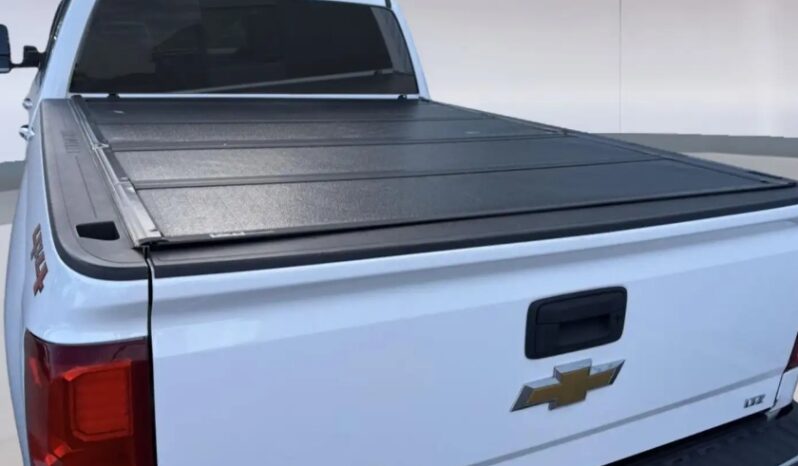 
Chevrolet Silverado 2018 full									