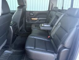 
Chevrolet Silverado 2018 full									