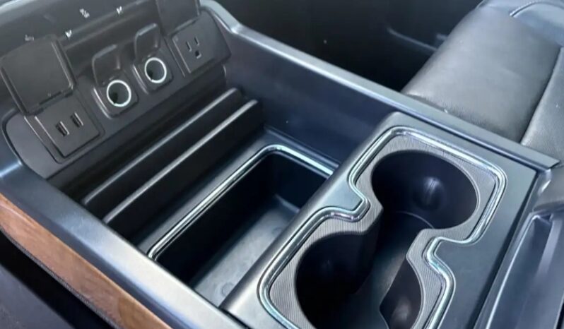 
Chevrolet Silverado 2018 full									