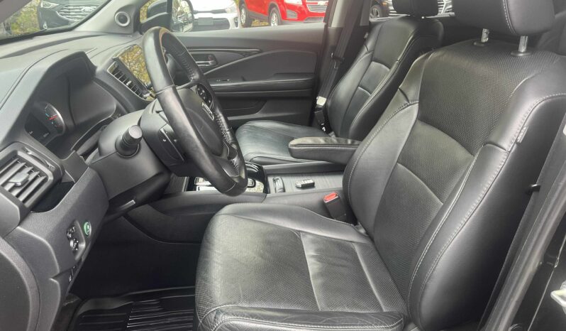 
Honda Pilot 2019 full									