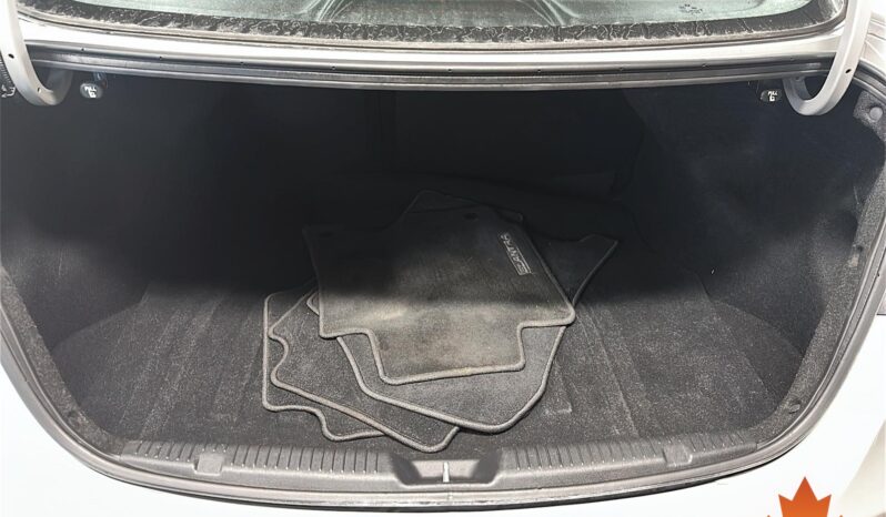 
Hyundai Elantra 2013 full									