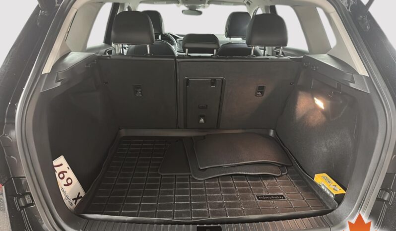 
Volkswagen Taos 2022 full									