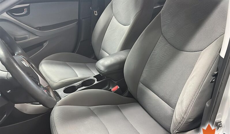 
Hyundai Elantra 2013 full									