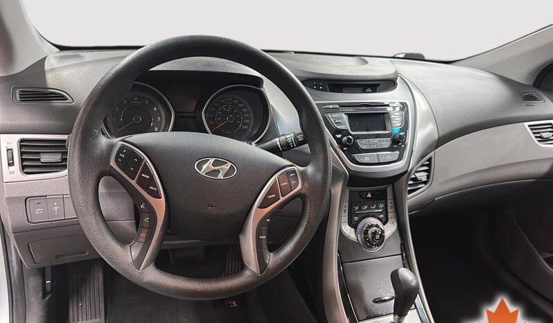 
Hyundai Elantra 2013 full									
