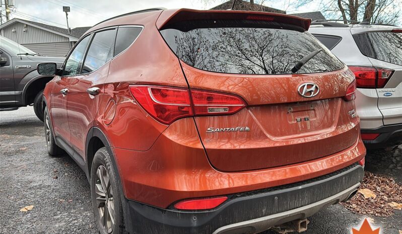 
Hyundai Santa Fe 2015 full									