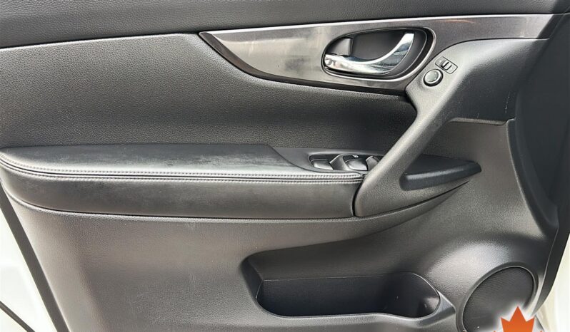 
Nissan Rogue 2020 full									